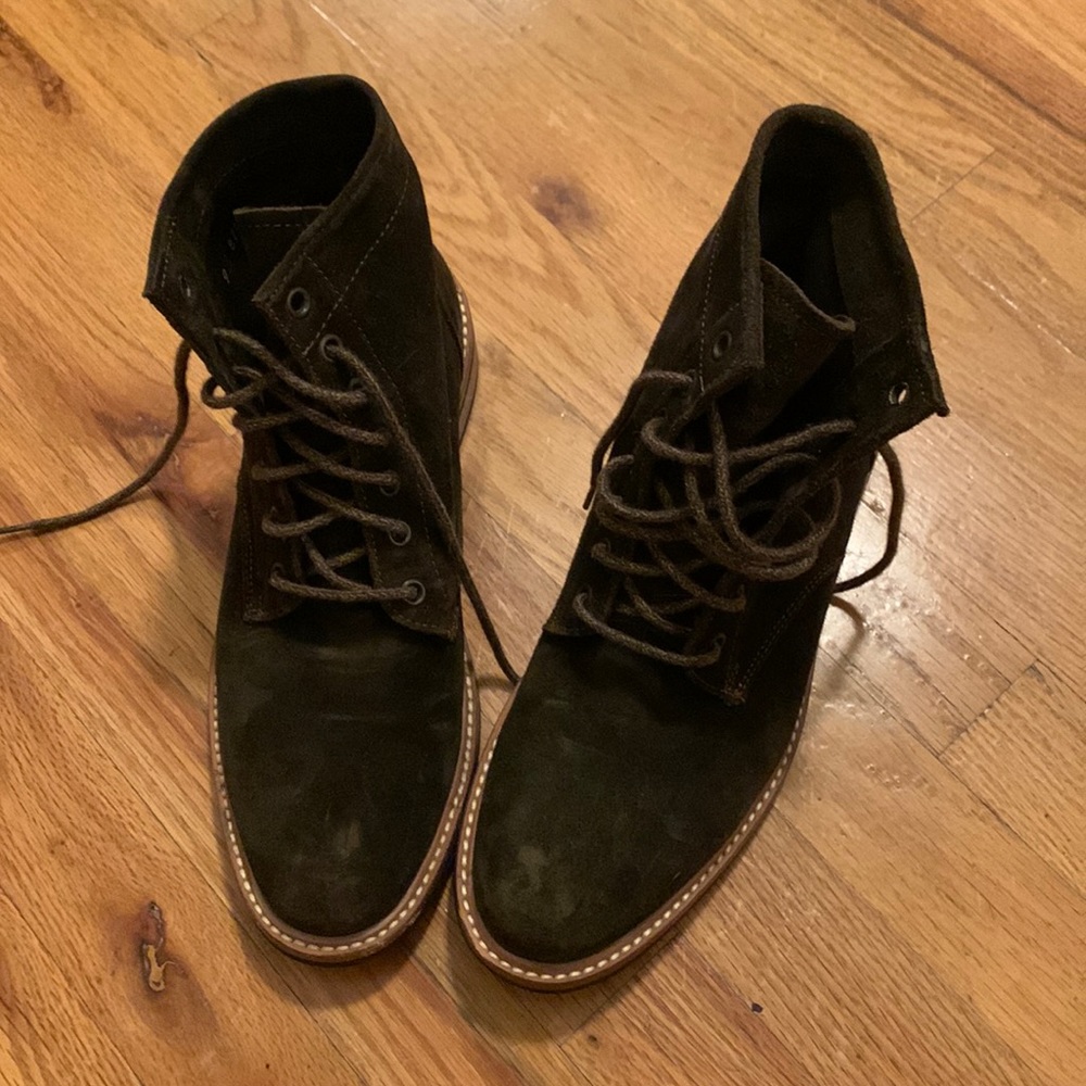NISOLO Amalia Bootie Dark Olive 9